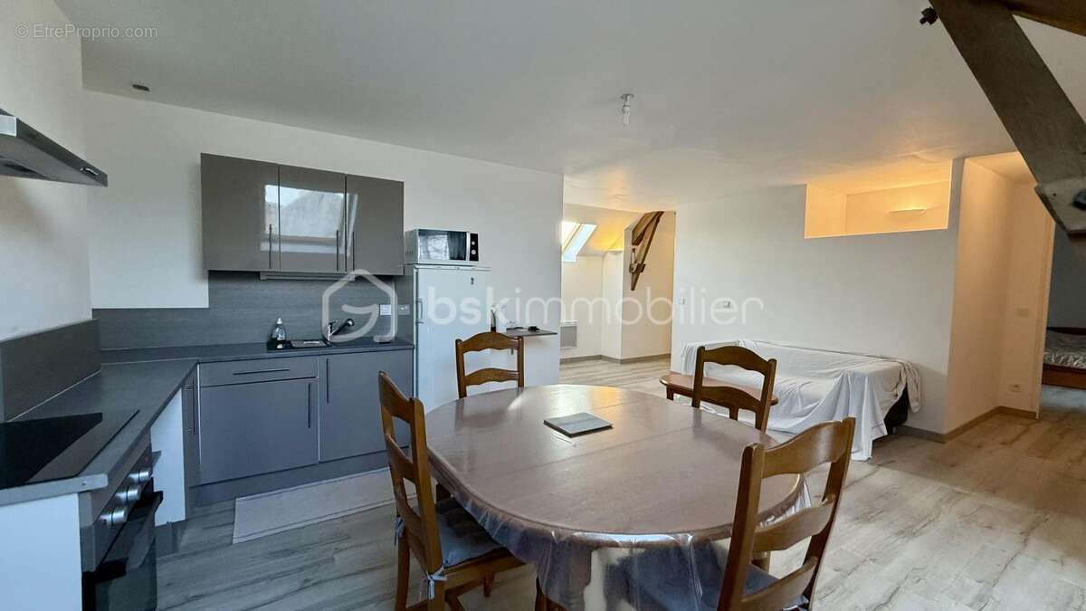 Appartement à SOURDEVAL