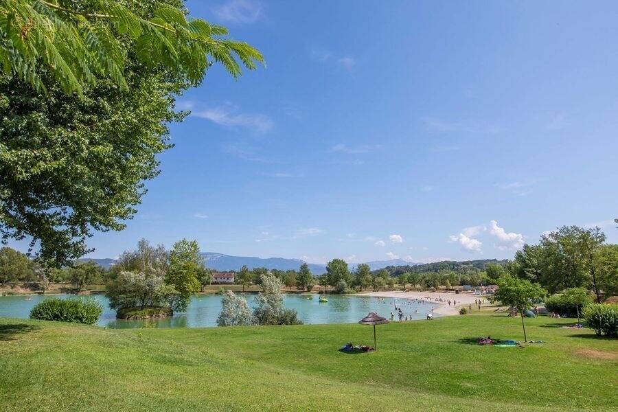 Terrain à ROMAGNIEU