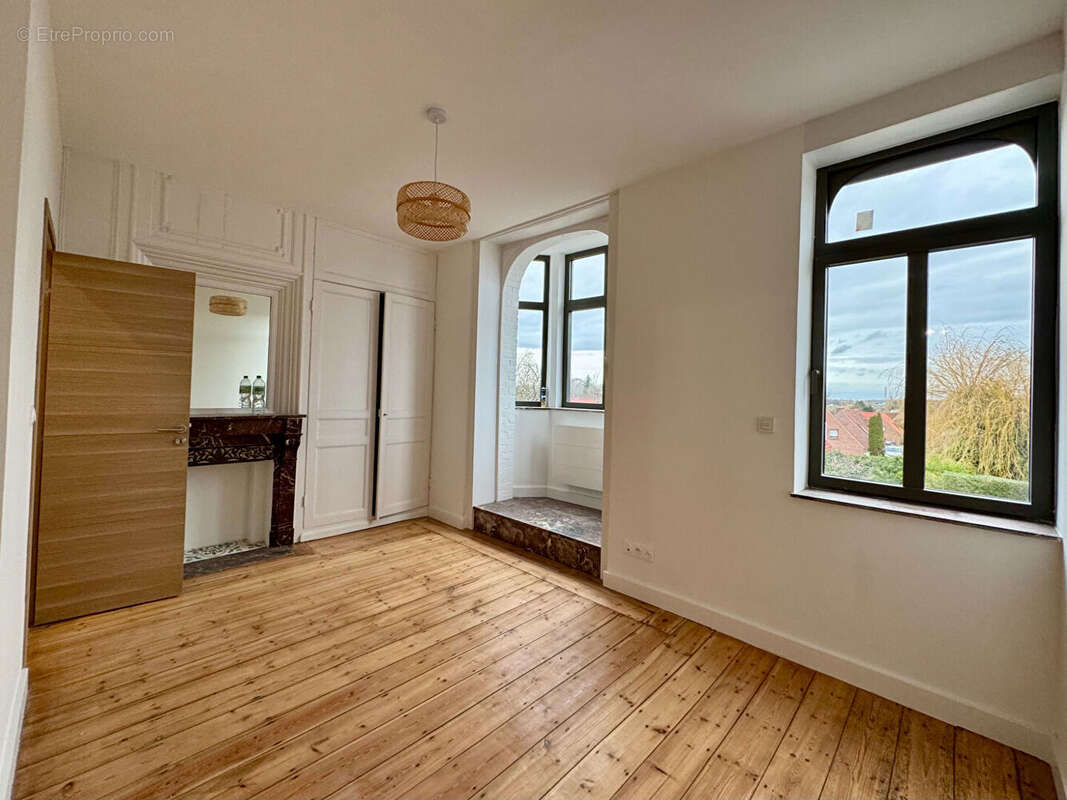 Maison à MARCQ-EN-BAROEUL