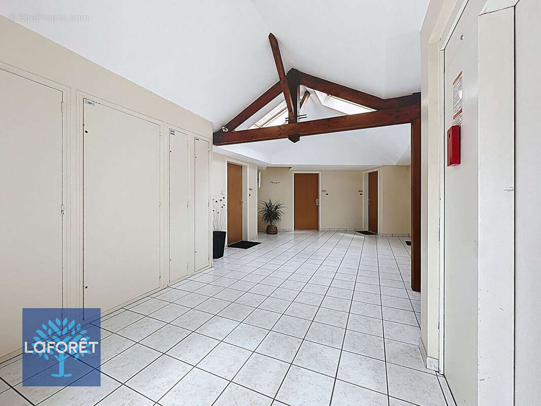 Appartement à FOUGERES