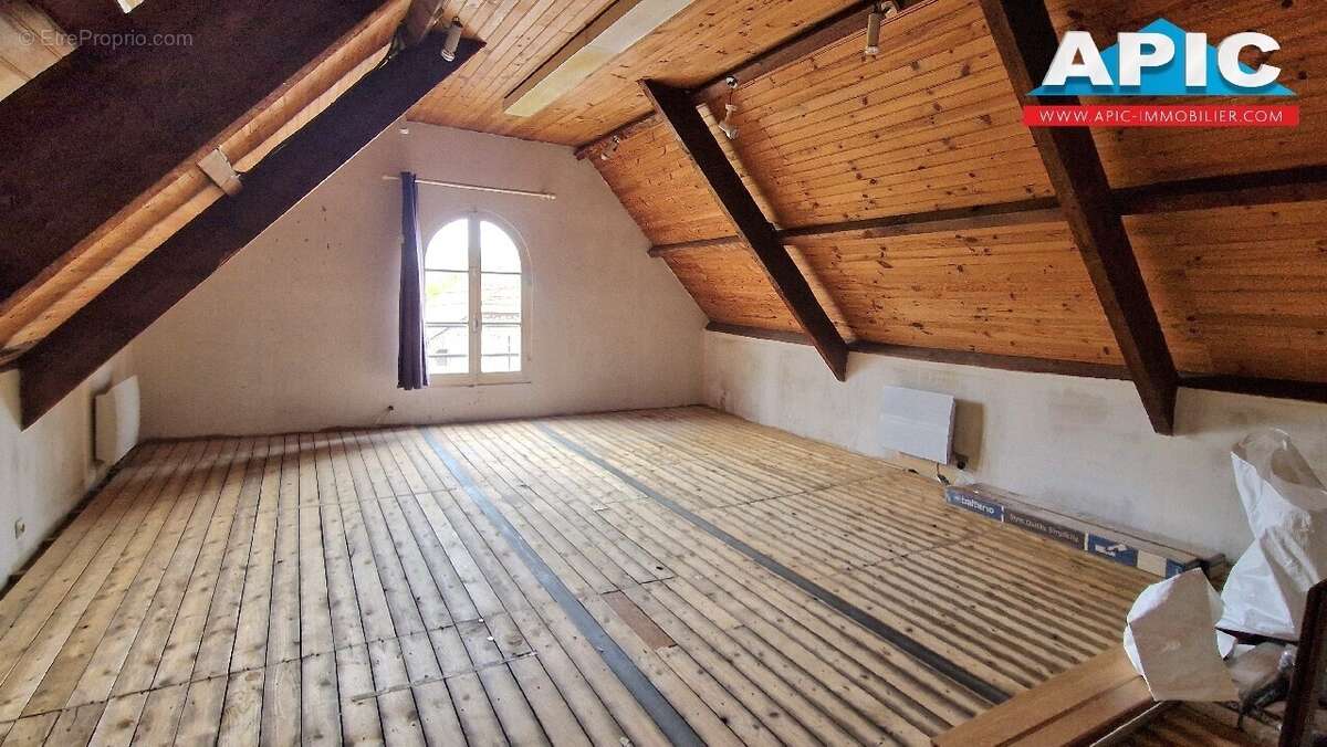 Maison à GROSLAY