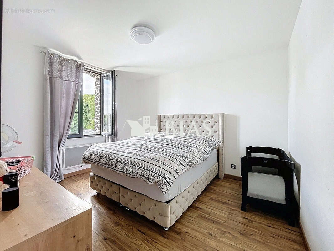 Maison à LE PETIT-QUEVILLY