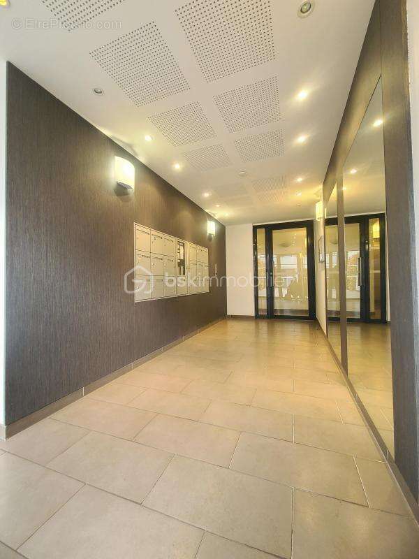 Appartement à LE PERREUX-SUR-MARNE