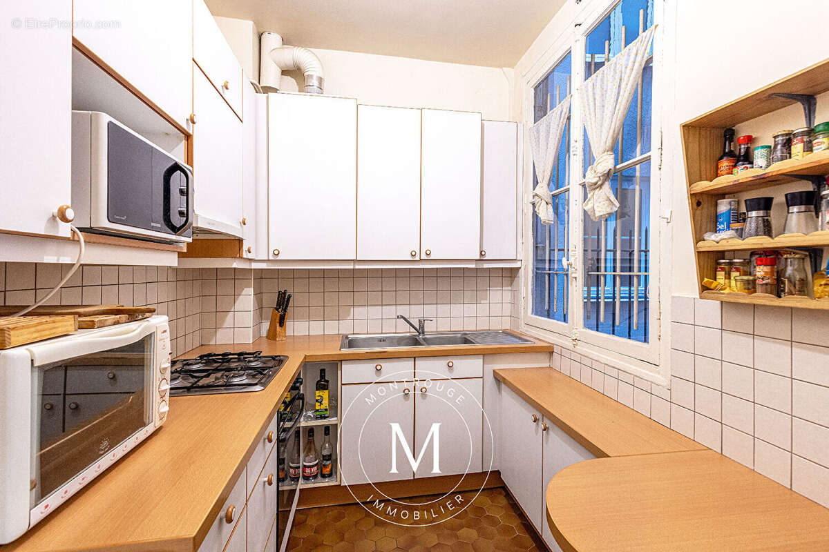 Appartement à PARIS-15E