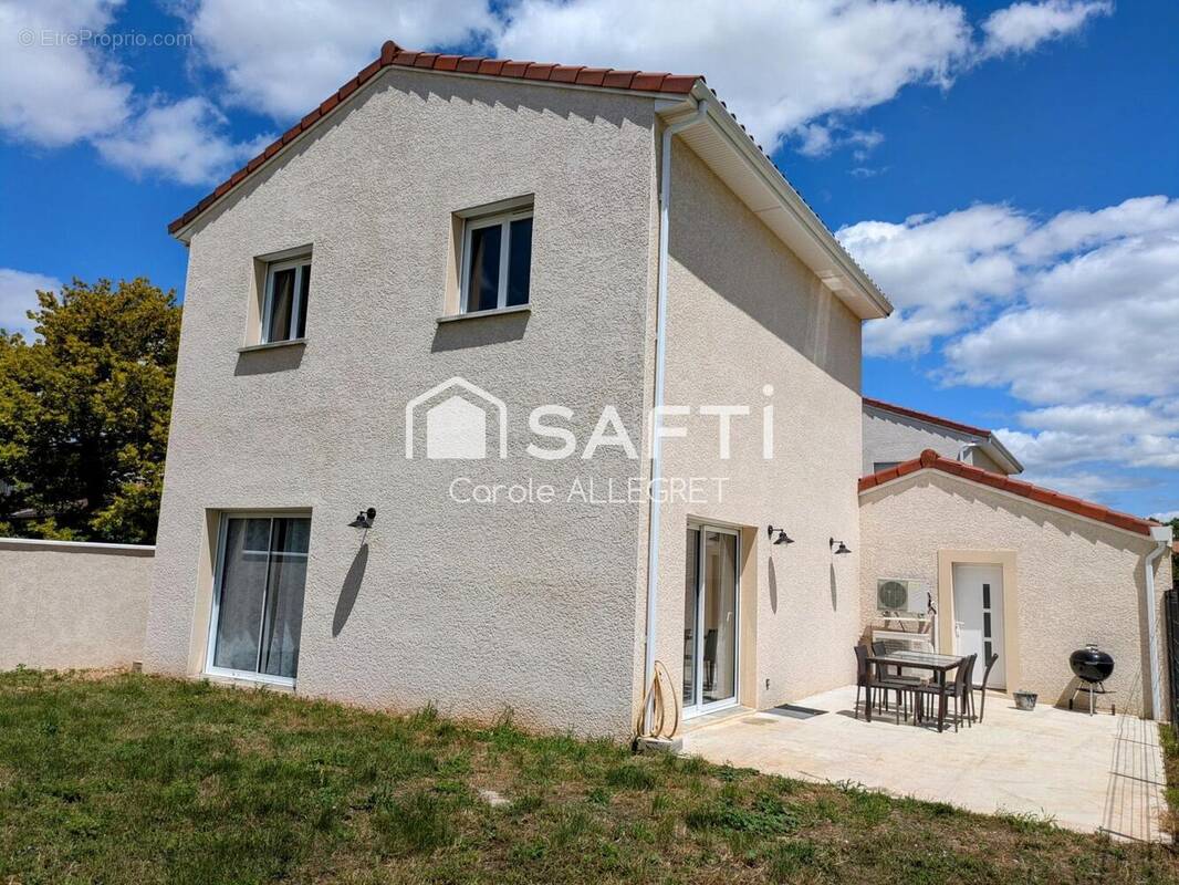 Photo 1 - Maison à BELIGNEUX