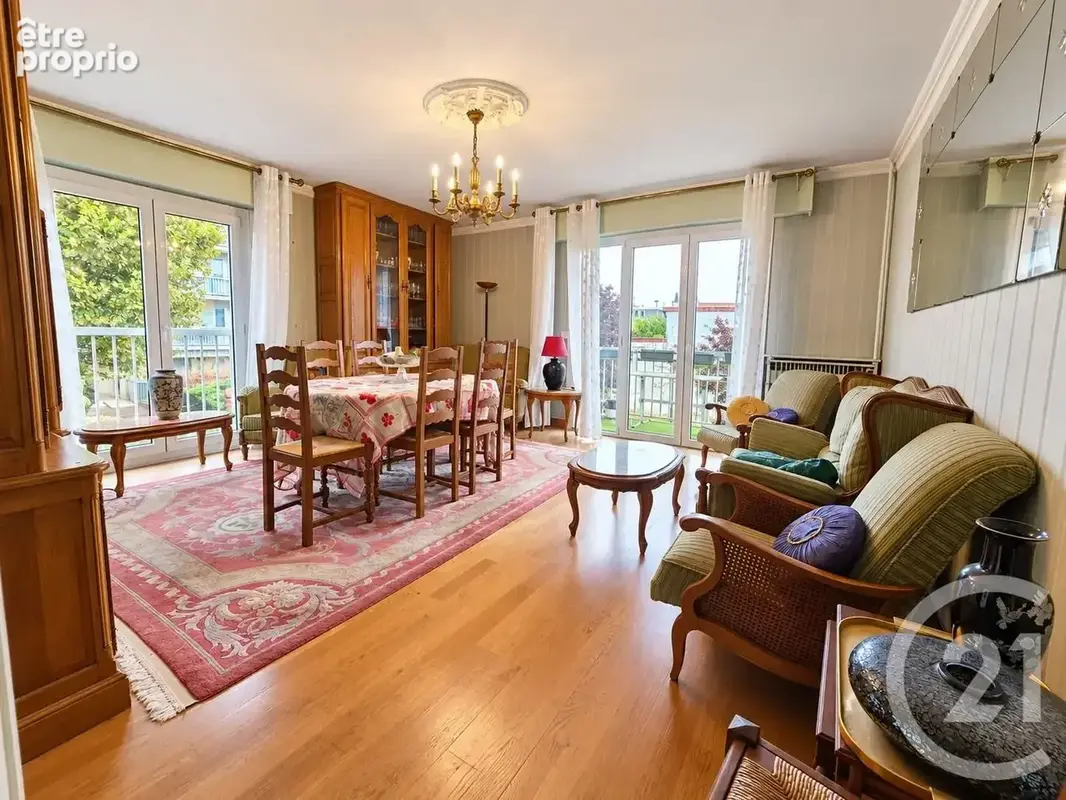 Appartement 4 pièces 75 m² à vendre à Saint-Maur-Des-Fosses (94100) - photo 2