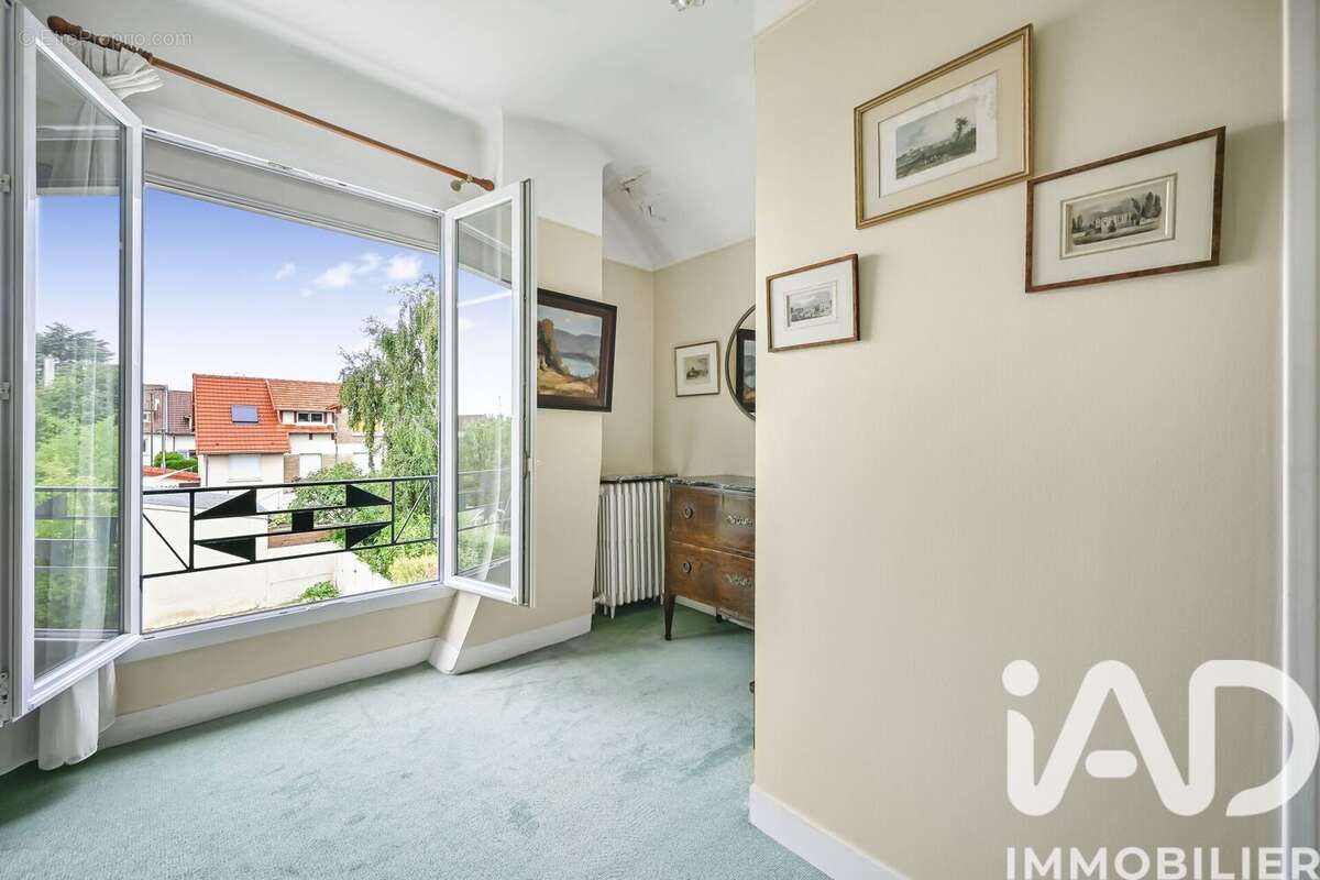 Photo 8 - Maison à LE CHESNAY