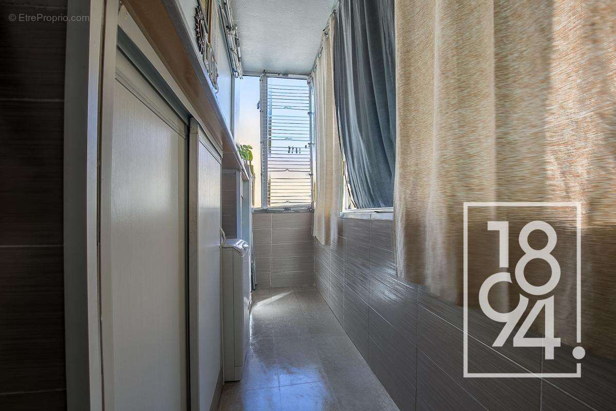 Appartement à MARSEILLE-3E