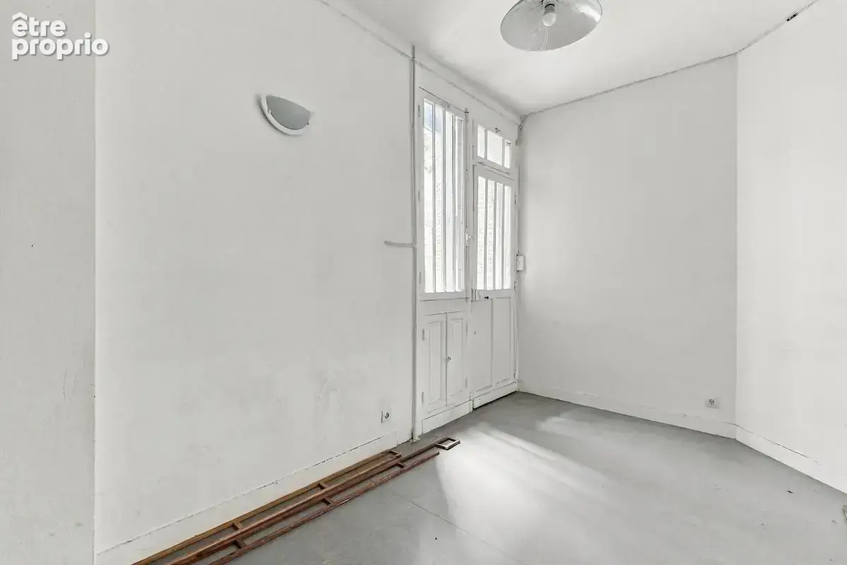 Appartement de 4 pièces de 99 m² à Paris - photo 7