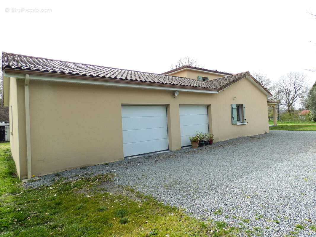Maison à CHAMBORET