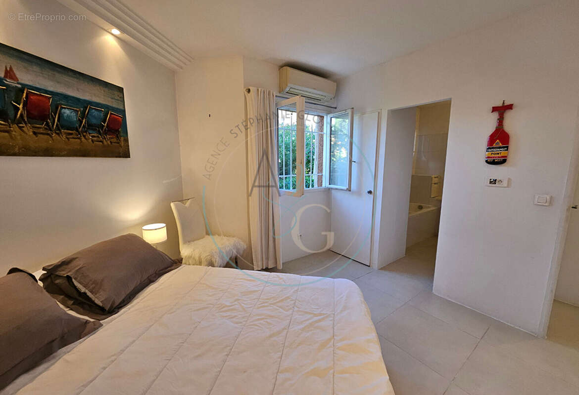 Appartement à COGOLIN