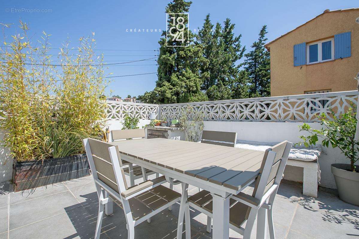Appartement à MARSEILLE-13E