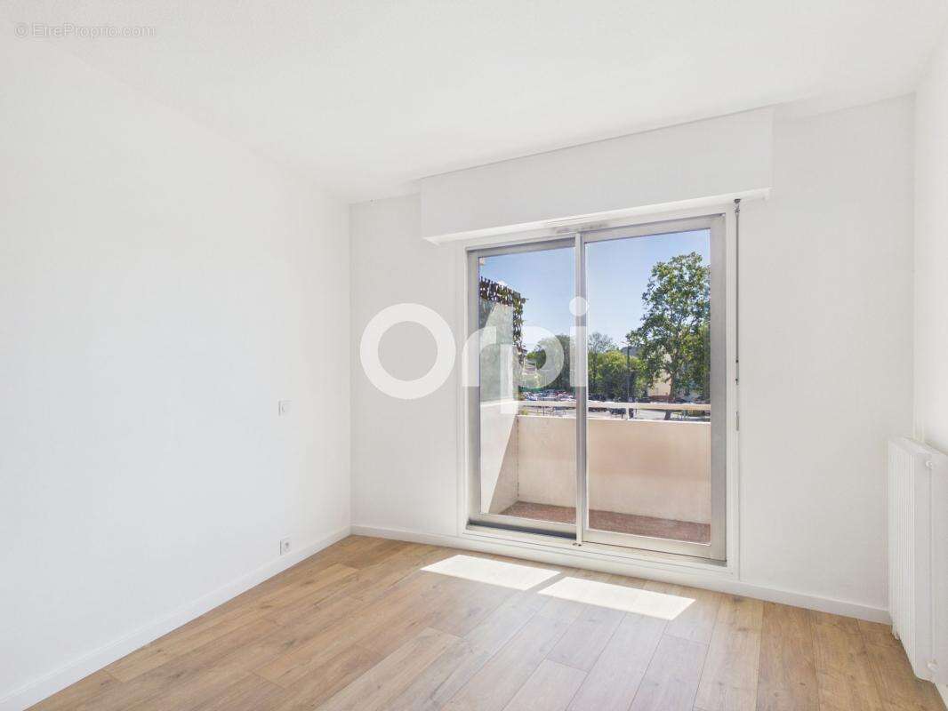 Appartement à MANDELIEU-LA-NAPOULE