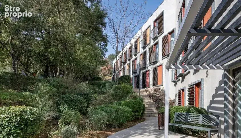 INVESTISSEMENT LOCATIF  Biot  Résidence étudiante Le Magister - 4,58 % de rentabilité - photo 12
