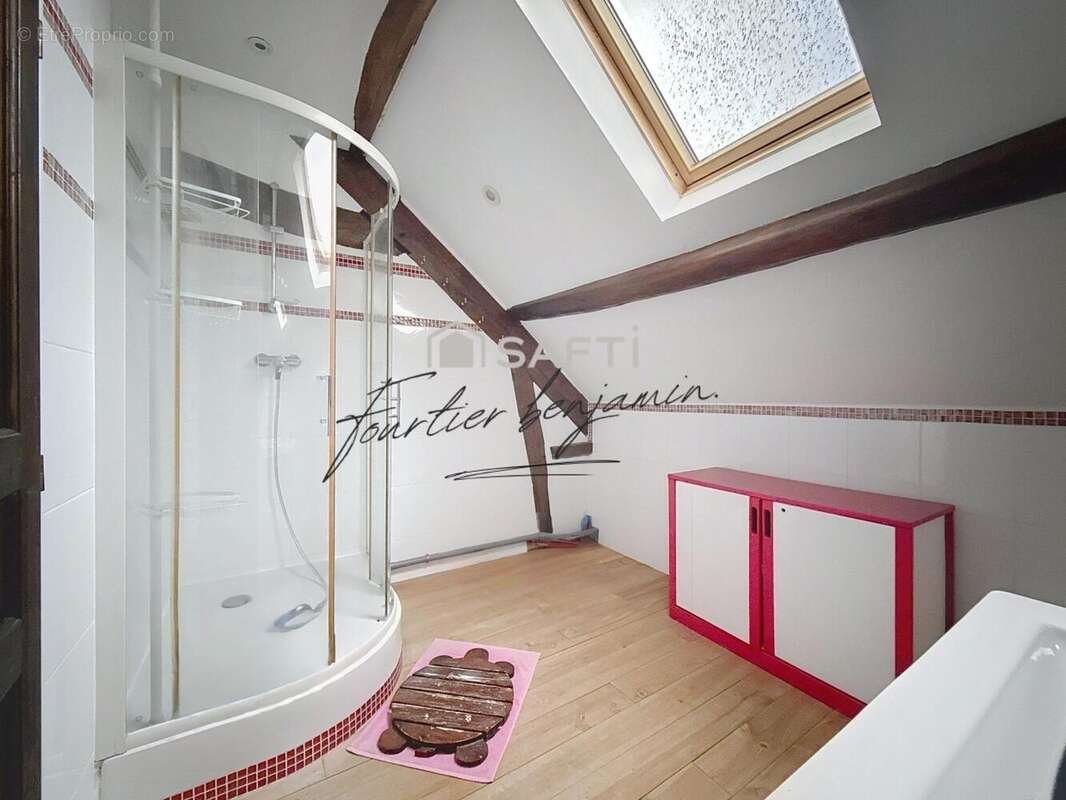 Maison 175 m² à Longueville  - photo 7