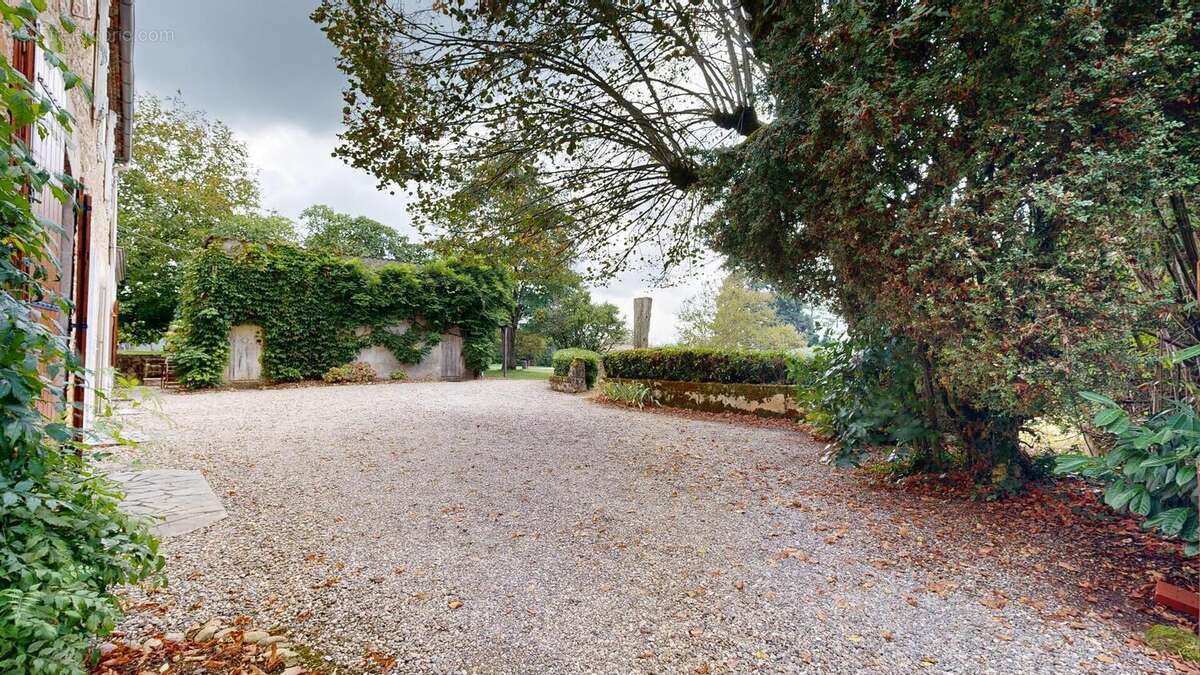 Longereenpierreavecgrandjardinetpiscine09242024121 - Maison à COUX-ET-BIGAROQUE
