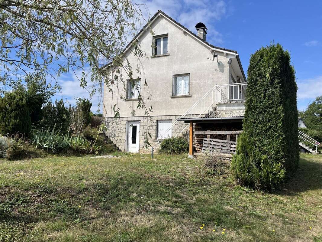 Maison 148 m² à Moussages  - photo 4
