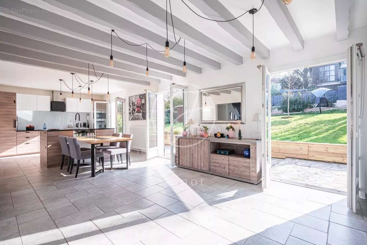 Maison à MARLY-LE-ROI