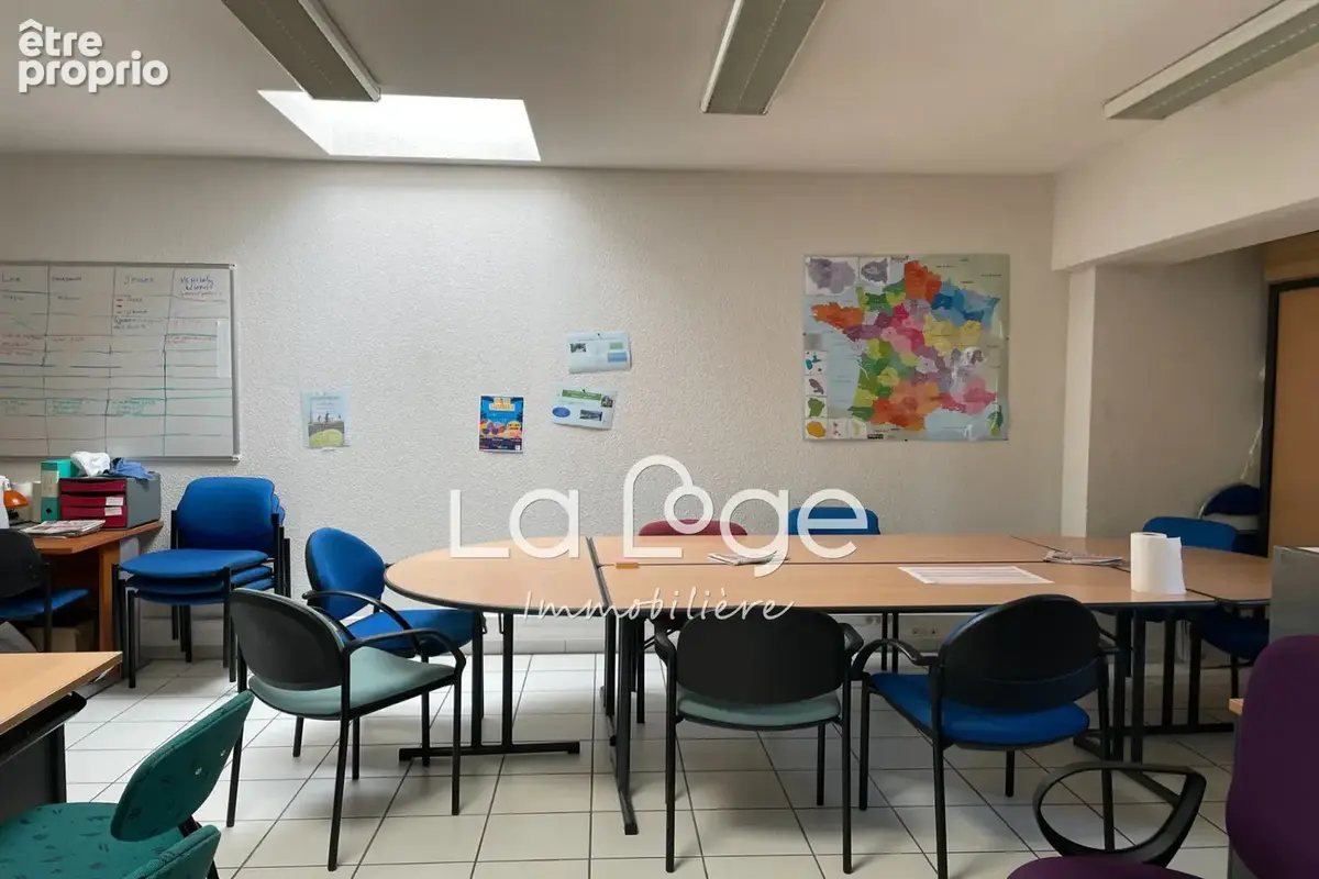 Commerce 378 m² à vendre à Gap (05000) - photo 3