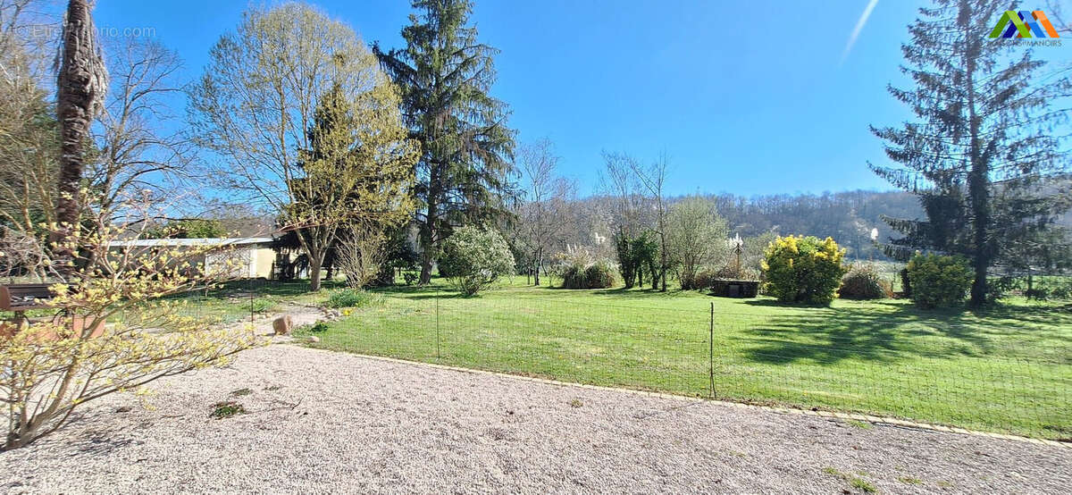 Maison 283 m² à Trie-Sur-Baise  - photo 6