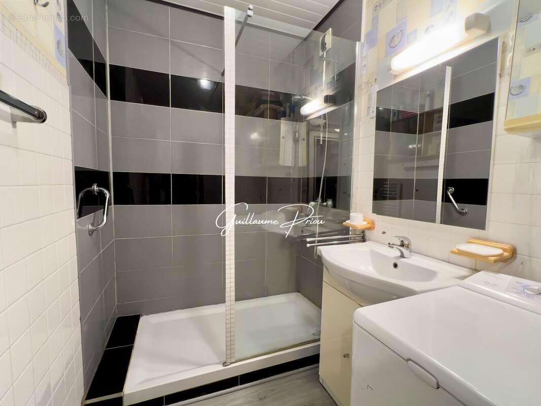 Appartement 76 m² à Bordeaux  - photo 9