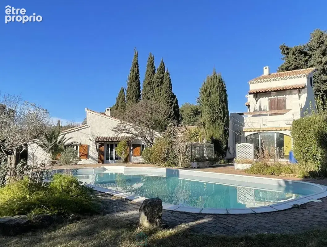 Maison 230 m² à Istres  - photo 2