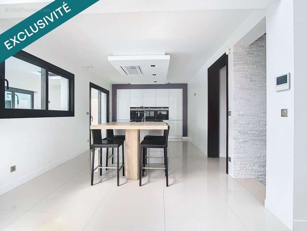 Photo 5 - Maison à LE PLESSIS-TREVISE