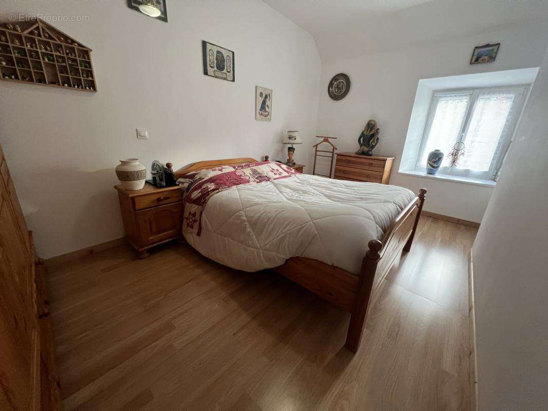 Maison à BOULT-SUR-SUIPPE