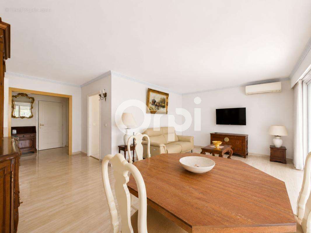 Residence de standing - garage - rez de jardin - minelle - beaux volumes - photo 3