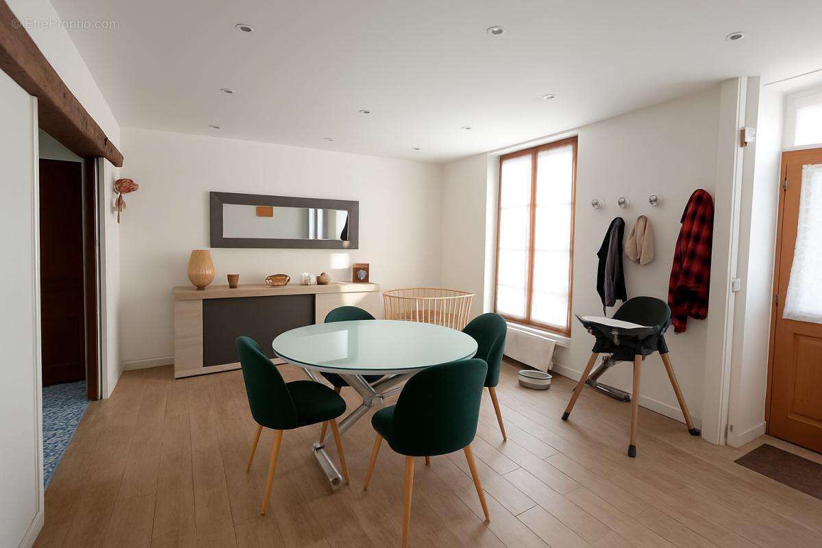 Maison à ROSNY-SUR-SEINE