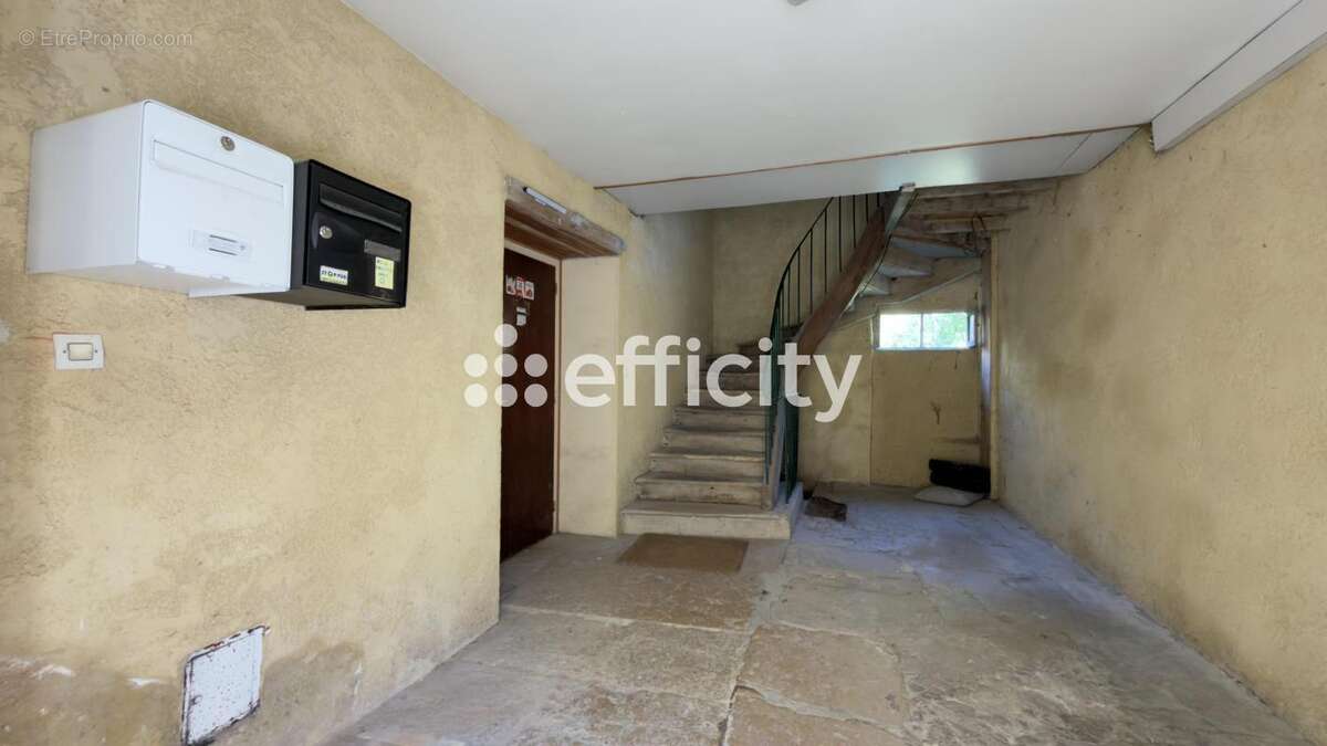 Appartement rénové - photo 15