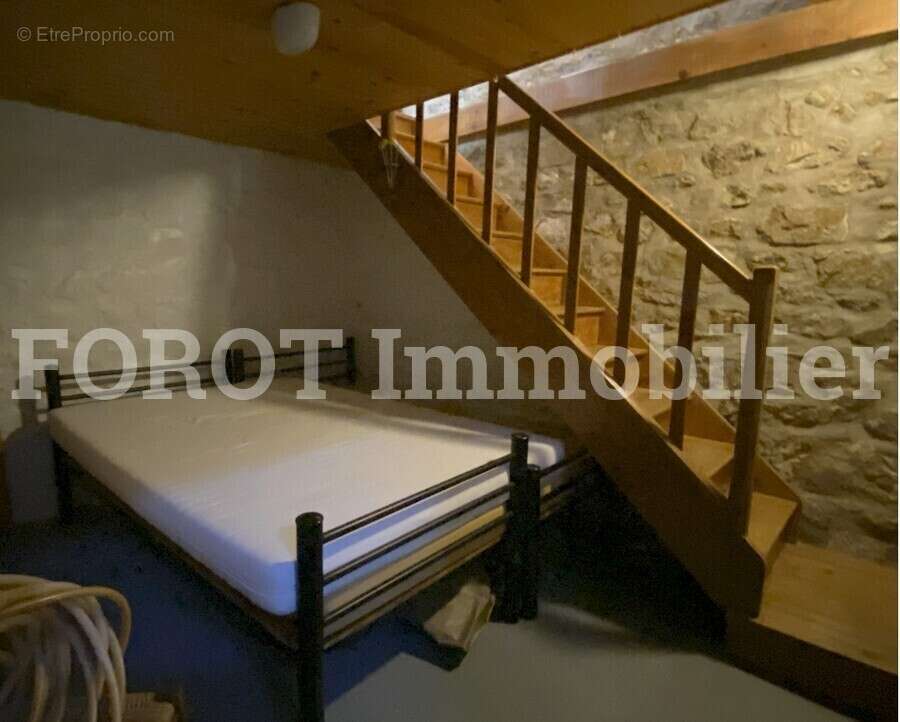 Maison à LE CHAMBON