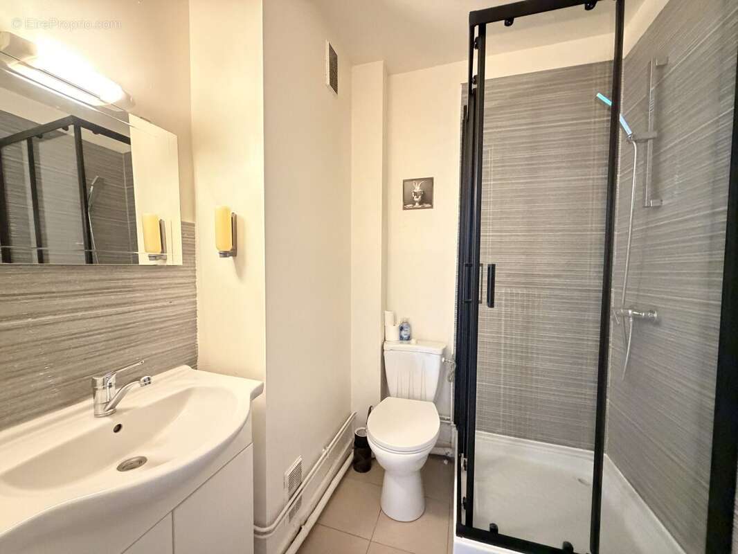Appartement 33 m² à Clermont-Ferrand  - photo 7