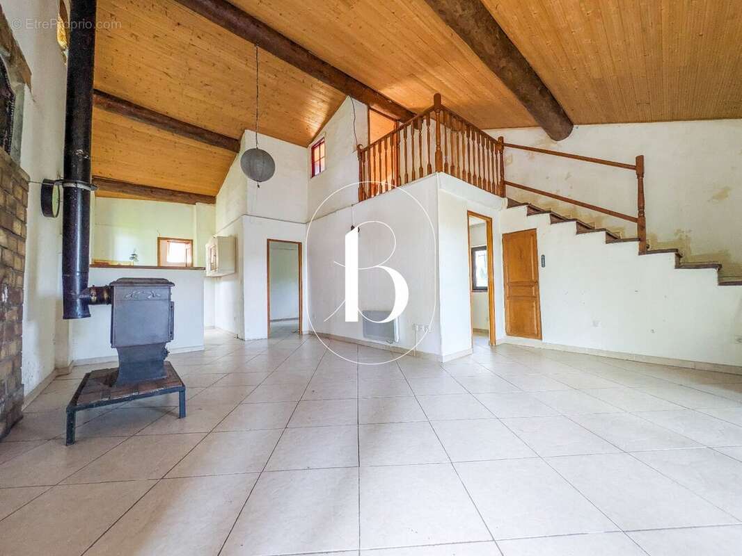 Maison 87 m² à Barjac  - photo 3