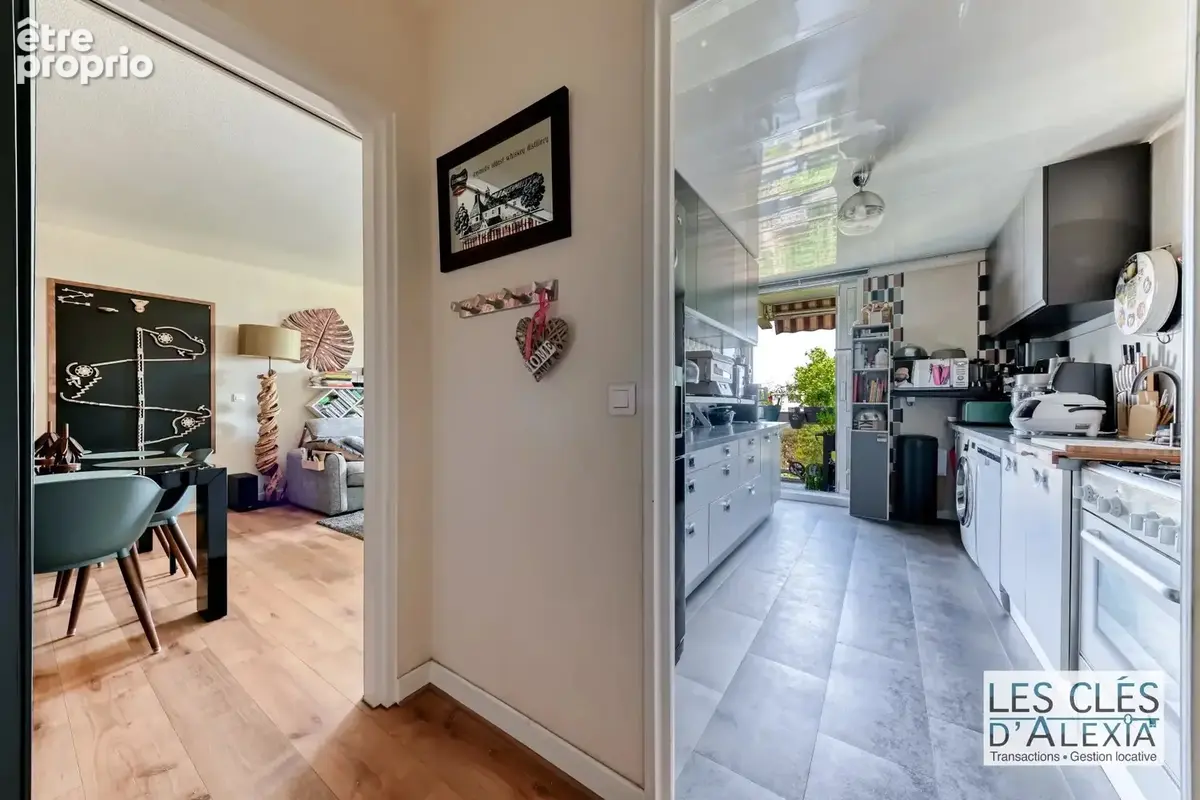 Superbe appartement familial rénové avec balcon filant – Résidence de standing avec parc & tennis - photo 6