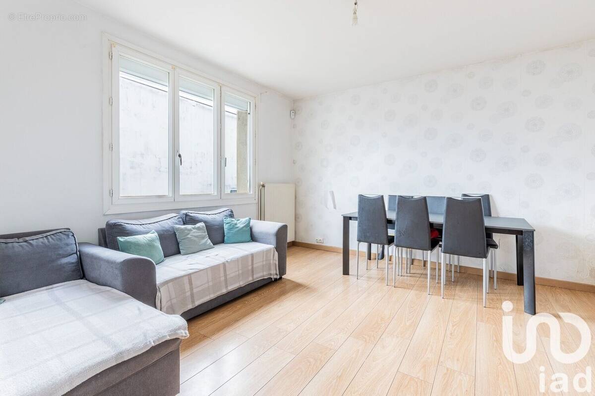 Photo 1 - Appartement à VIRY-CHATILLON