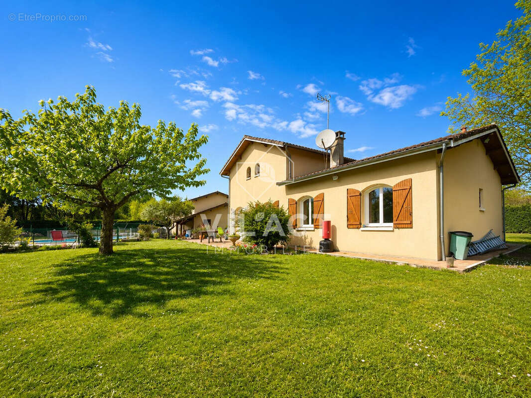 Maison à LE PIAN-MEDOC