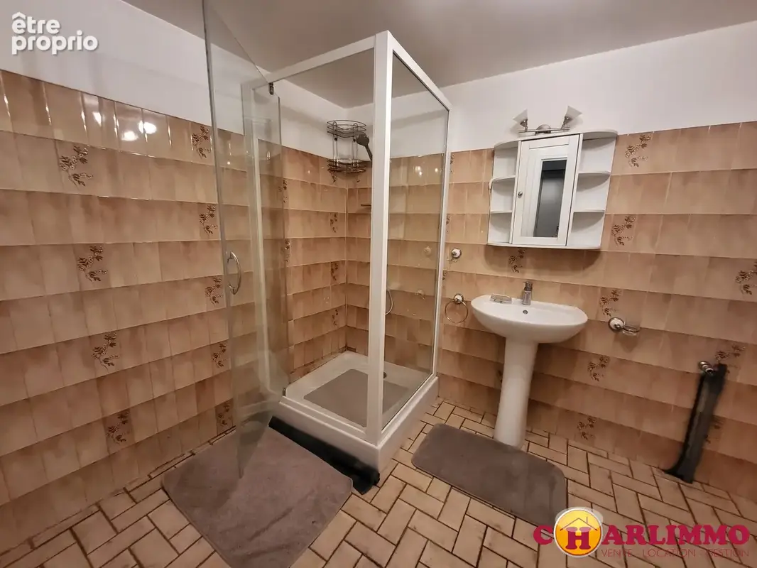 Maison 5 pièces 132 m² à vendre à Lesterps (16420) - photo 7