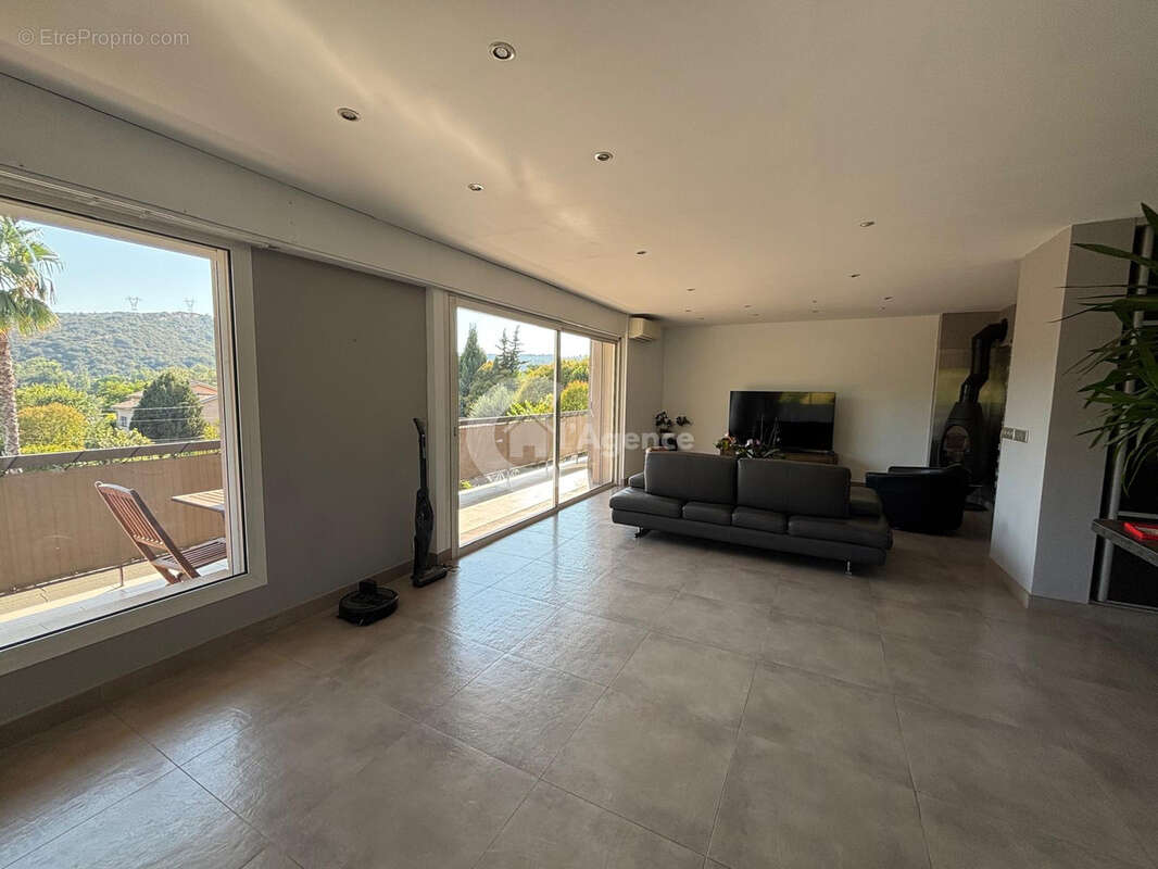 Superbe villa appartement de 110 m2 avec piscine privée et jardin - photo 38