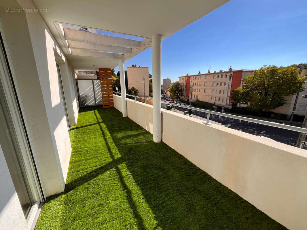 Appartement à NIMES