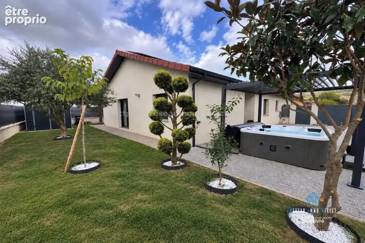 Maison 5 pièces 110 m² à vendre à Saint-Hilaire-De-La-Cote (38260) - photo 3