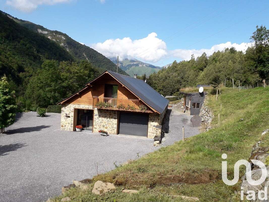 Photo 2 - Maison à EAUX-BONNES