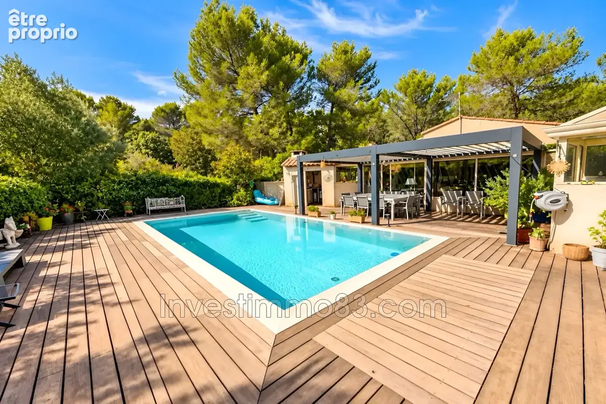 Maison 9 pièces 225 m² à vendre à Pourrieres (83910) - photo 7