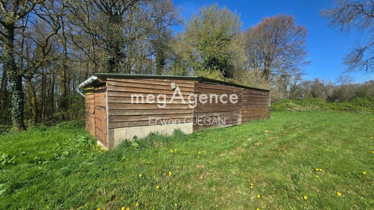 Maison à MELLIONNEC