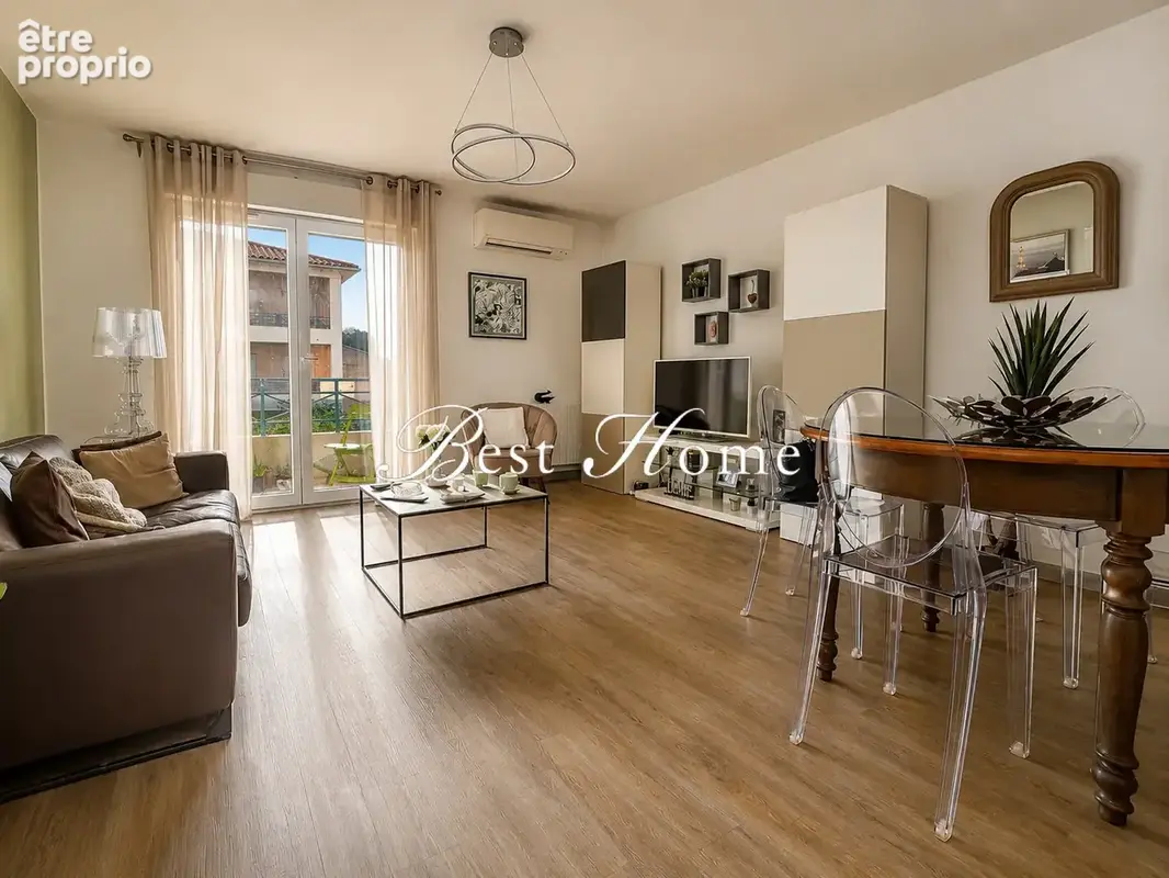 Appartement à NIMES