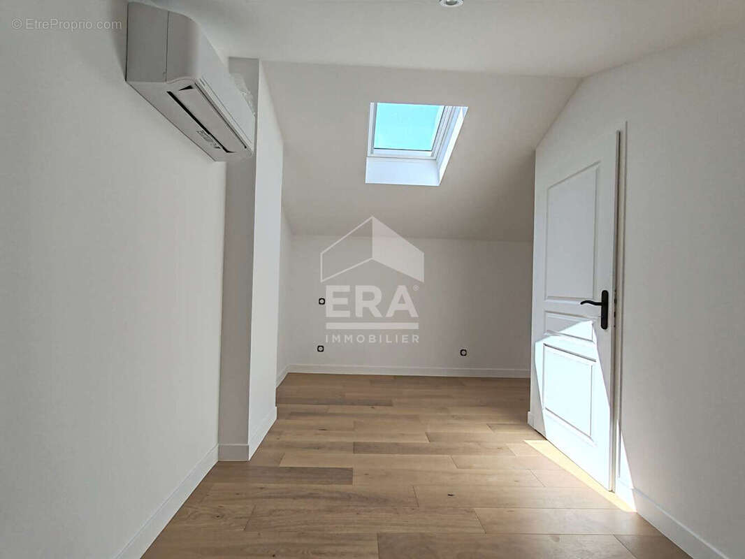 Maison à LA ROCHELLE