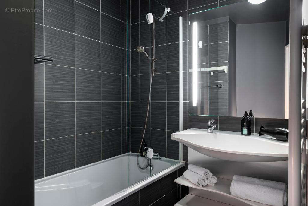 Appartement à MONTROUGE