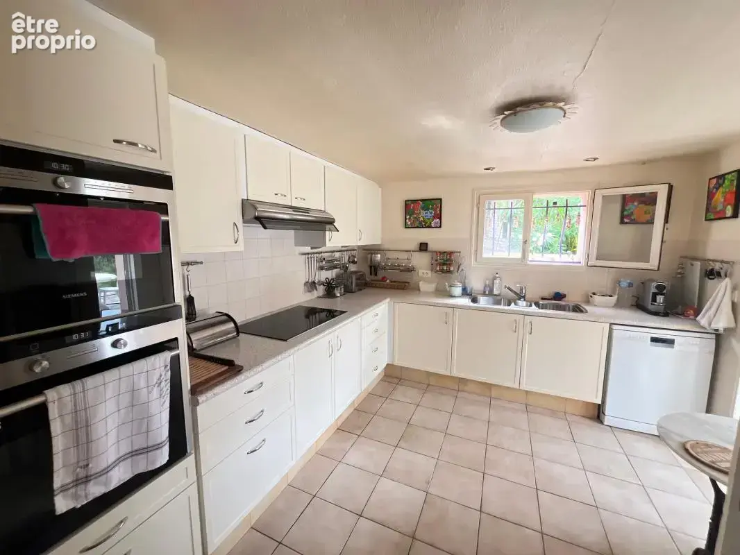A vendre maison 6 pieces 83240 cavalaire sur mer - photo 7
