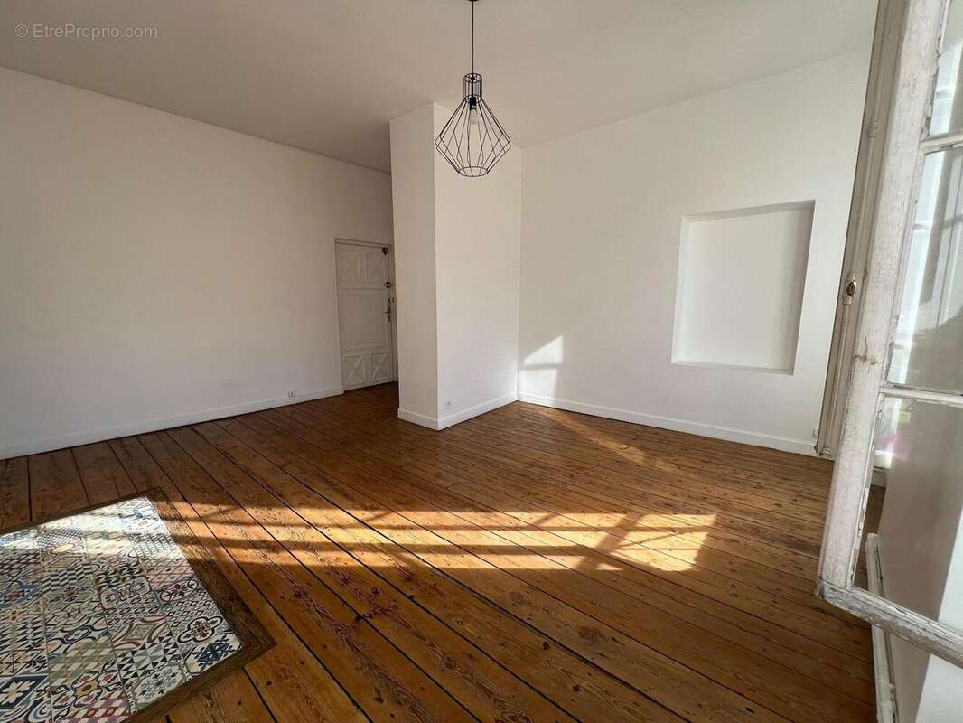Photo 9 - Appartement à VILLENEUVE-SUR-LOT
