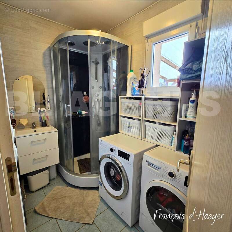 Copie de Sous OOFRE St Nico (600 x 600 px) (1500 x 1000 px) (1500 x 1125 px_20251205_151607_0000 - Maison à AUMALE